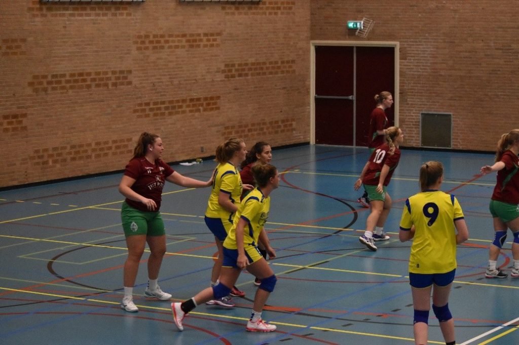 dames 2 foto match report